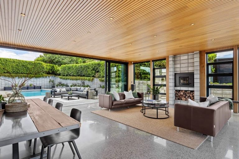 Photo of property in 491 Hibiscus Coast Highway, Orewa, 0931