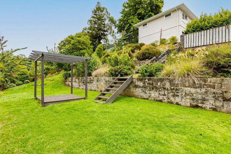 Photo of property in 10 Domain Road, Waipawa, 4210
