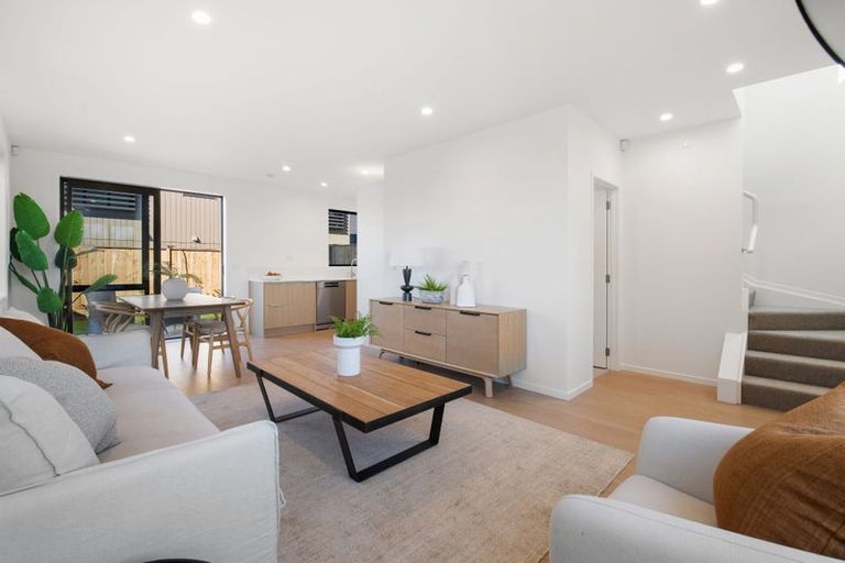 Photo of property in 15 Huru Road, Flat Bush, Auckland, 2019