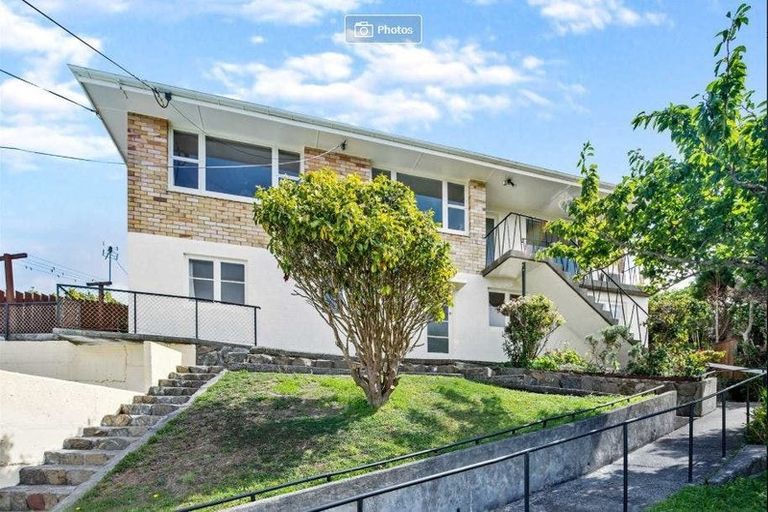 Photo of property in 31 Clifford Road, Johnsonville, Wellington, 6037