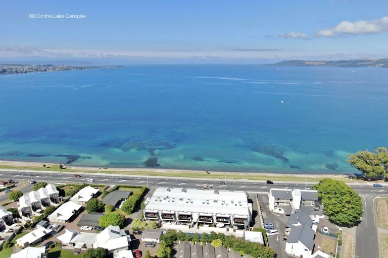 Photo of property in 88 Lake Terrace, Taupo, 3330