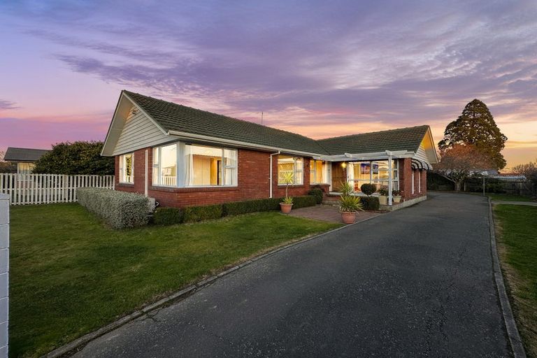 Photo of property in 15 Steele Street, Hornby, Christchurch, 8042