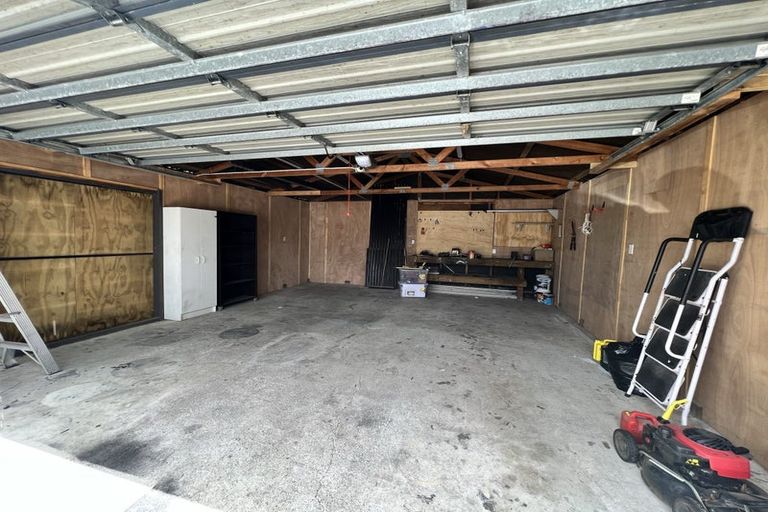 Photo of property in 18 Purcell Place, Melville, Hamilton, 3206