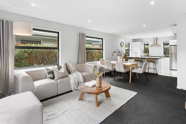 Photo of property in 40 Packard Crescent, Halswell, Christchurch, 8025