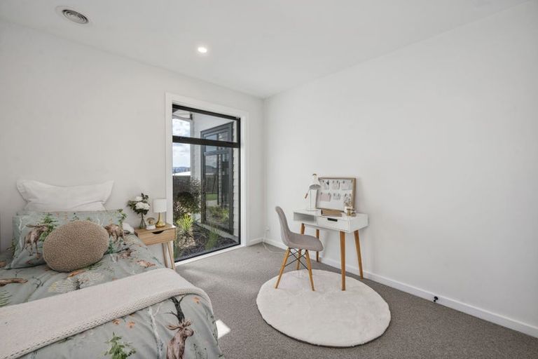 Photo of property in 6 Uta Lane, Wharewaka, Taupo, 3330