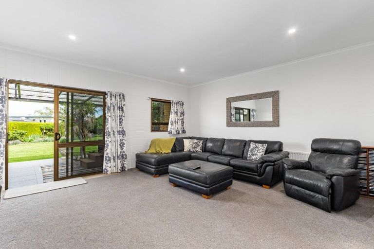 Photo of property in 71 Lynch Road, Levels, Timaru, 7973