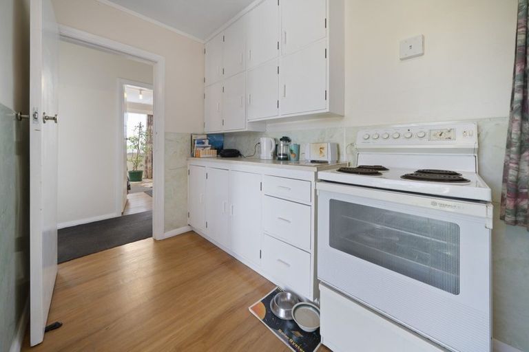 Photo of property in 18 Moheke Avenue, Roslyn, Palmerston North, 4414