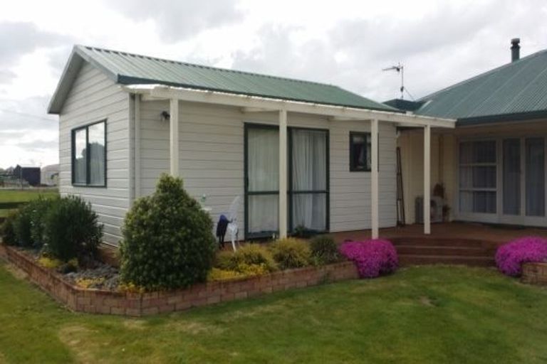 Photo of property in 241 Bremner Road, Karaka, Drury, 2113