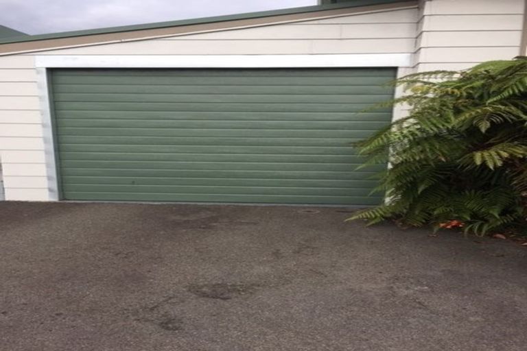 Photo of property in 16 Sequoia Crescent, Owhata, Rotorua, 3010