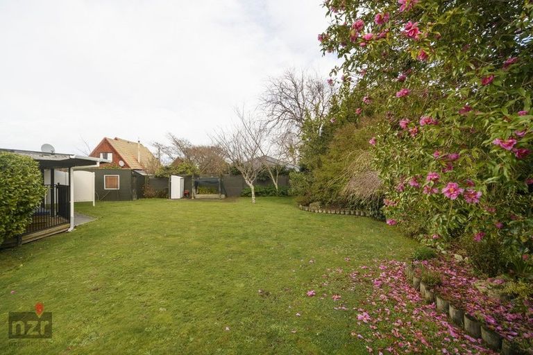 Photo of property in 8 Calder Place, Feilding, 4702