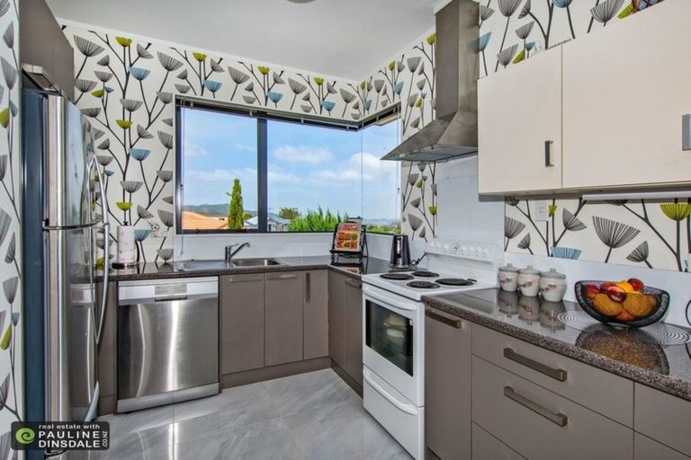 Photo of property in 11 Ridgeway Drive, Te Kamo, Whangarei, 0112