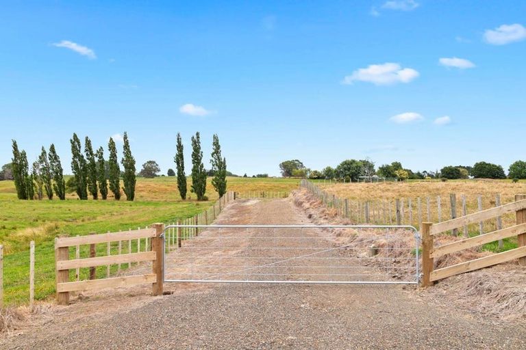 Photo of property in 24 Miller Road, Mangatangi, 2471