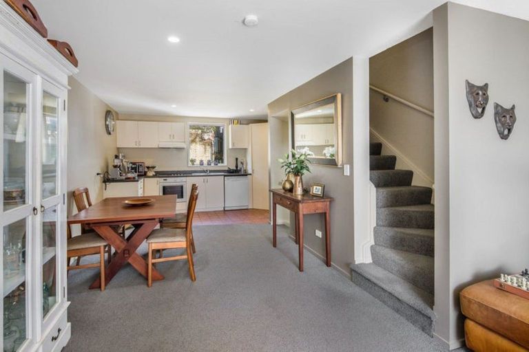 Photo of property in Pirie Street Townhouses, 27/35u Pirie Street, Mount Victoria, Wellington, 6011