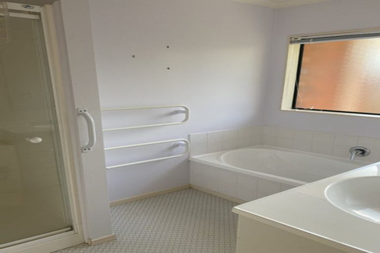 Photo of property in 283a The Parade, Island Bay, Wellington, 6023