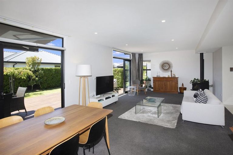 Photo of property in 21 Oakley Drive, Prebbleton, 7604