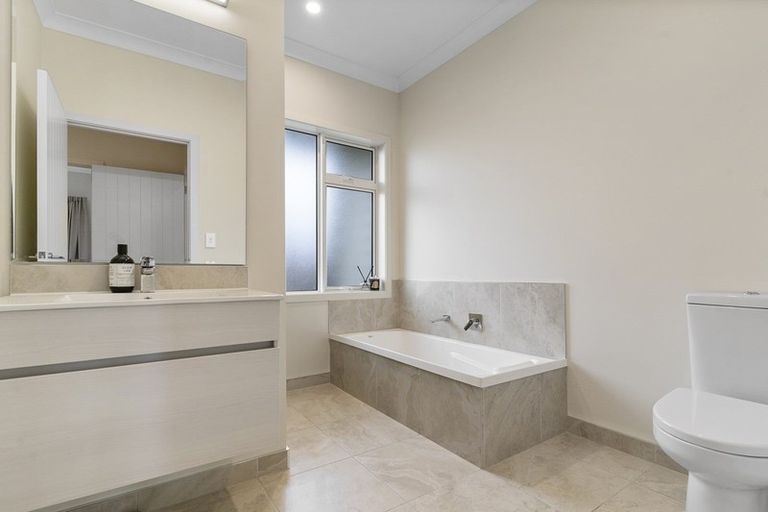 Photo of property in 37 John Mcdonald Mews, Masterton, 5810