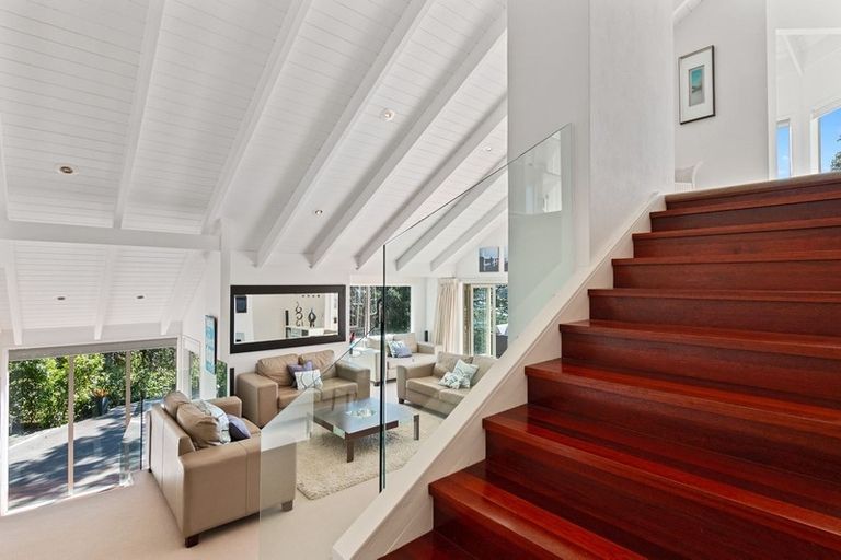 Photo of property in 51 Mount Avenue, Pauanui, Hikuai, 3579