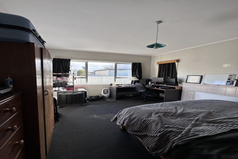 Photo of property in 192 Blenheim Road, Riccarton, Christchurch, 8041