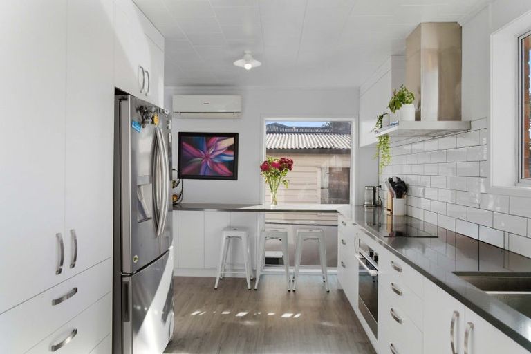 Photo of property in 11 Warihi Place, Ngongotaha, Rotorua, 3010