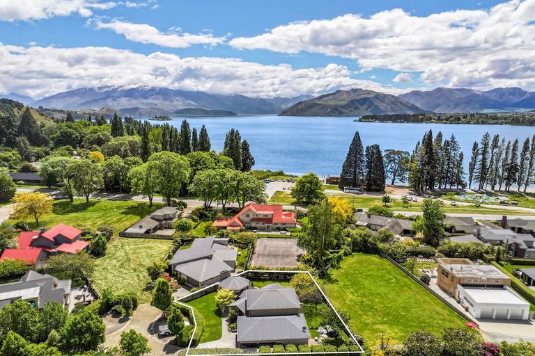 Photo of property in Meadowstone Drive, Wanaka, 9305