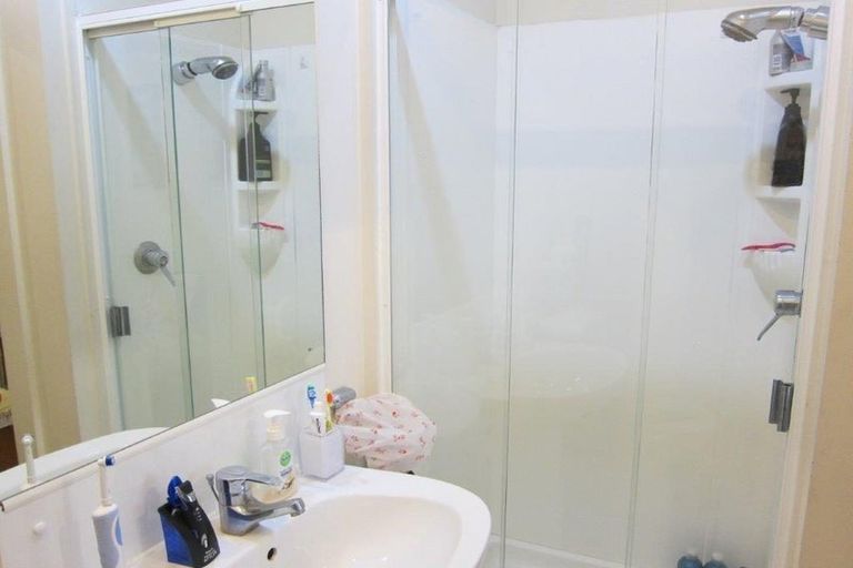 Photo of property in Regency Apartments, 5d/49 Manners Street, Te Aro, Wellington, 6011