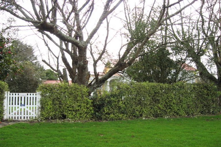 Photo of property in 127 Fairfield Road, Levin, 5510