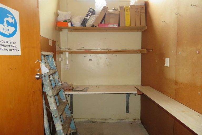 Photo of property in 28 Huron Street, East Gore, Gore, 9710