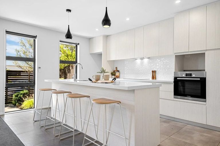 Photo of property in 53b Grafton Street, Waltham, Christchurch, 8011