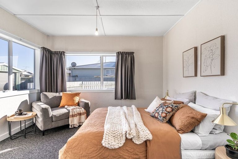 Photo of property in 233 Princes Street, Strathern, Invercargill, 9812