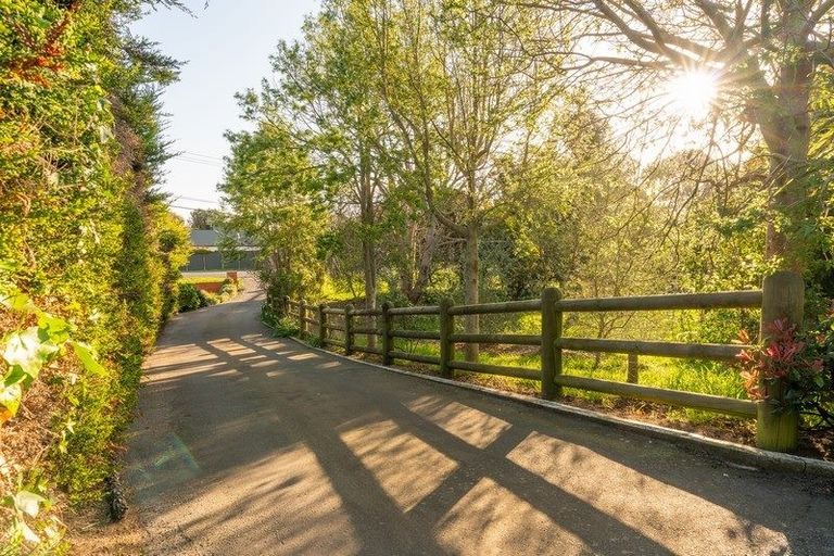 Photo of property in 257 Mazengarb Road, Paraparaumu, 5032