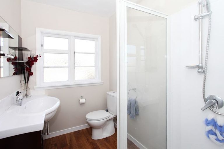 Photo of property in 10 Dinton Street, Russley, Christchurch, 8042
