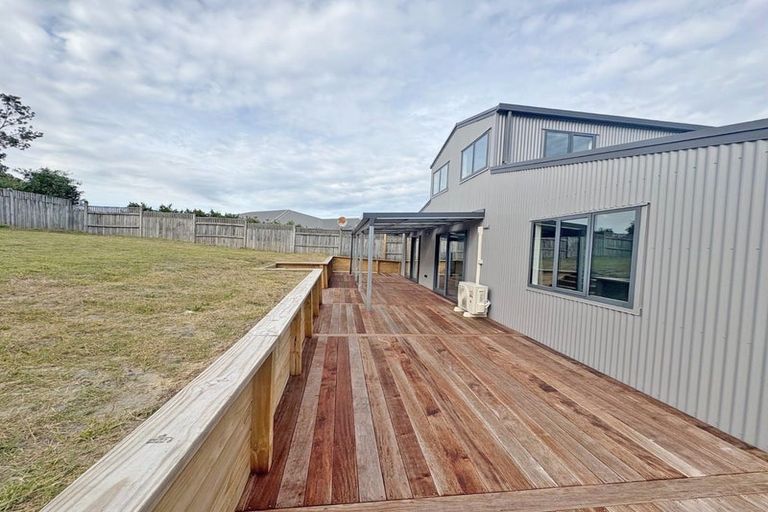 Photo of property in 10 Sandown Avenue, Himatangi Beach, Foxton, 4891