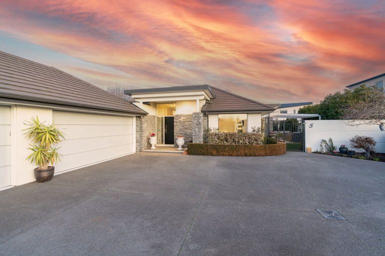 Photo of property in 5 Hatton Court, Northwood, Christchurch, 8051
