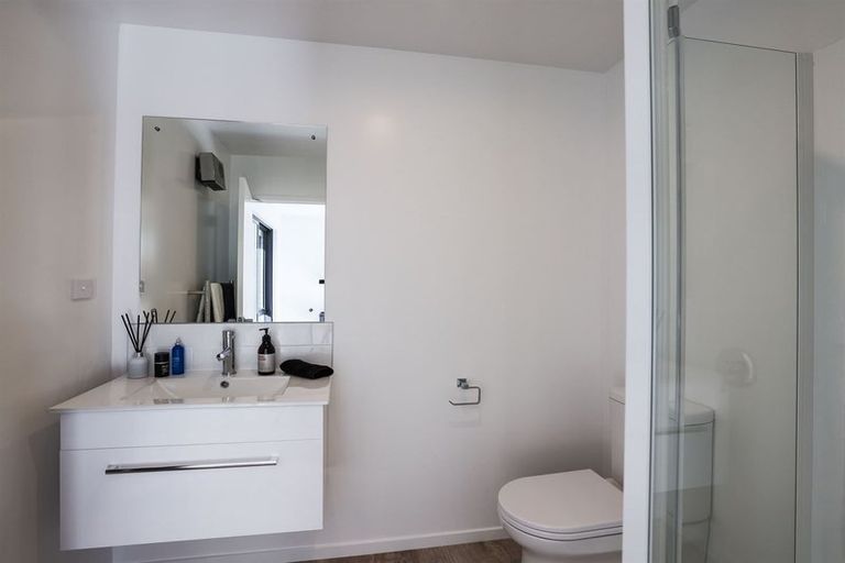 Photo of property in 2/14 Woodhouse Street, Linwood, Christchurch, 8062