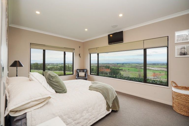 Photo of property in 1521 Dipton Winton Highway, Centre Bush, Winton, 9782