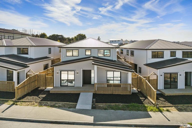 Photo of property in 75 Tributary Parade, Karaka, Papakura, 2113