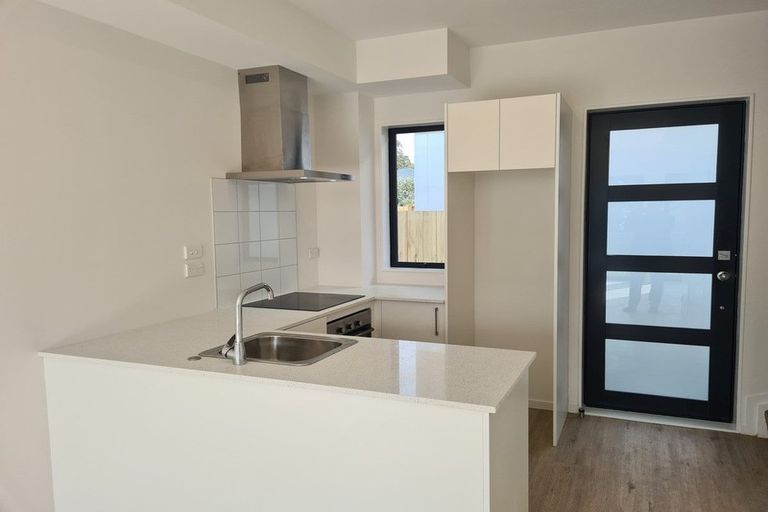 Photo of property in 3/122 Pooks Road, Ranui, Auckland, 0612