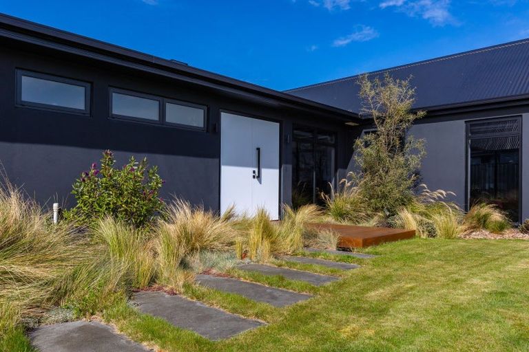 Photo of property in 15 Catalina Crescent, Burleigh, Blenheim, 7201
