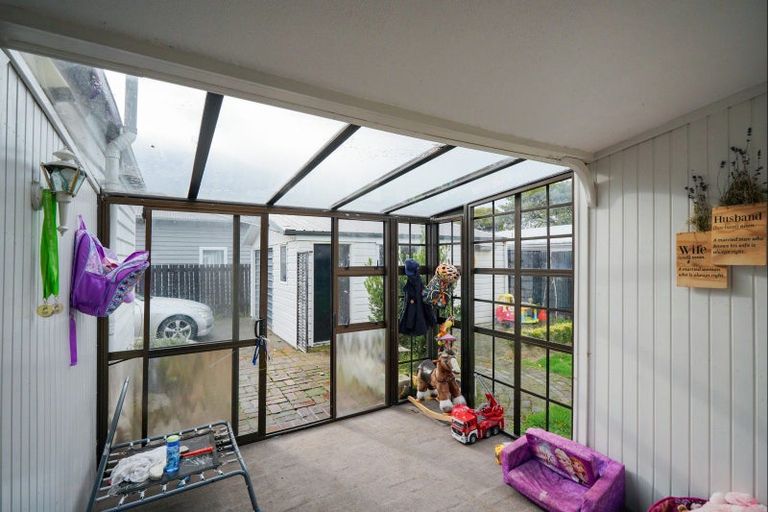 Photo of property in 83 Robertson Street, Richmond, Invercargill, 9810