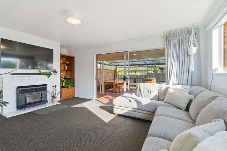 Photo of property in 11 Warihi Place, Ngongotaha, Rotorua, 3010