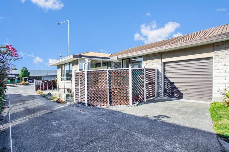 Photo of property in 1/26 Shands Road, Hornby, Christchurch, 8042