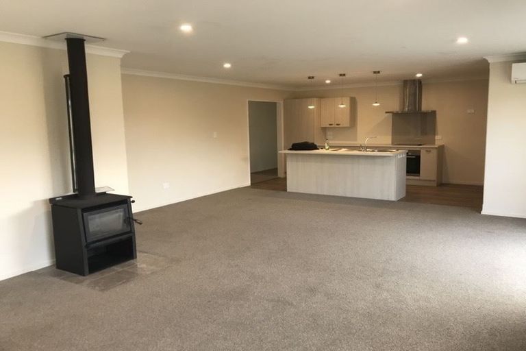 Photo of property in 16 Mclenaghan Road, Rolleston, 7614