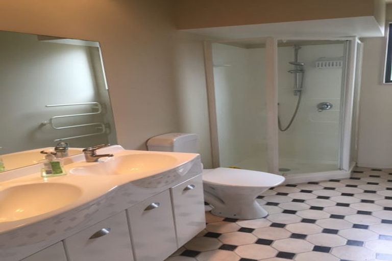 Photo of property in 62 Ward Street, Addington, Christchurch, 8024