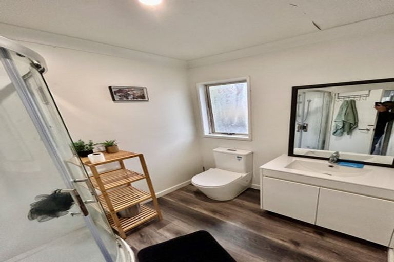 Photo of property in 360 Blenheim Road, Upper Riccarton, Christchurch, 8041