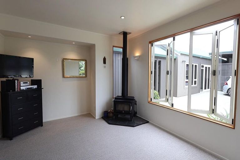 Photo of property in 22a Ellett Road, Karaka, Papakura, 2580