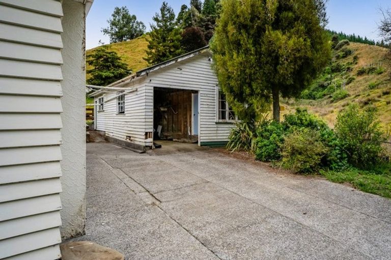 Photo of property in 568 Matau Road North, Matau, Stratford, 4395