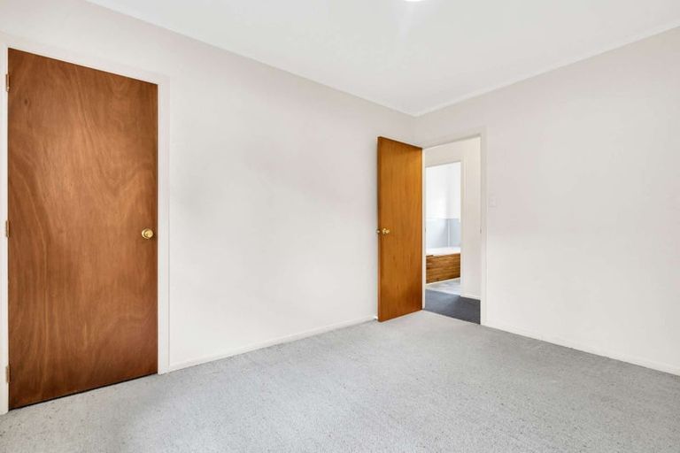 Photo of property in 14b Doment Crescent, Orewa, 0931