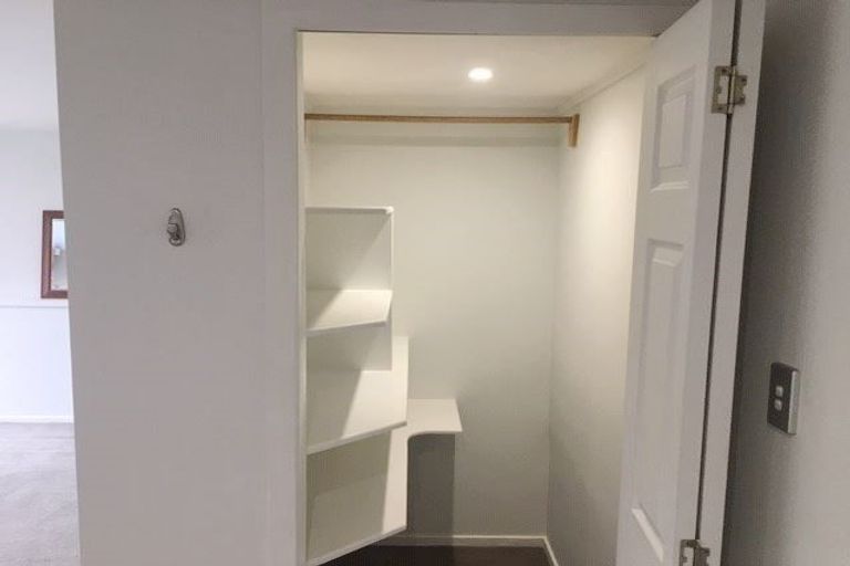 Photo of property in 75 Don Buck Road, Massey, Auckland, 0614