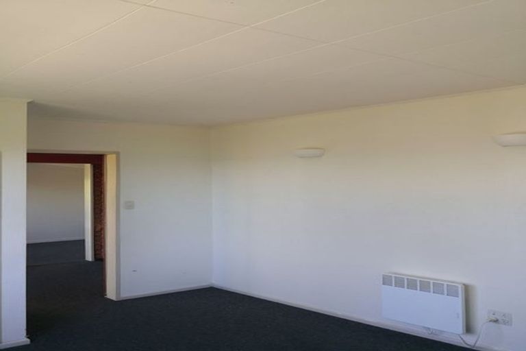 Photo of property in 44 Mitchell Street, Brooklyn, Wellington, 6021