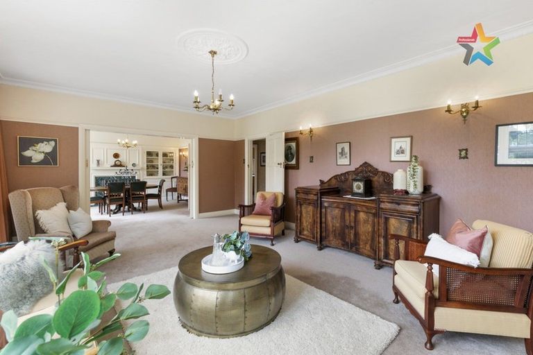 Photo of property in 130 Woburn Road, Woburn, Lower Hutt, 5010